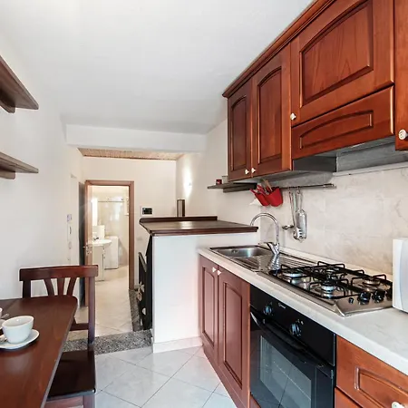 Delizioso Bilocale Vista Διαμέρισμα *
